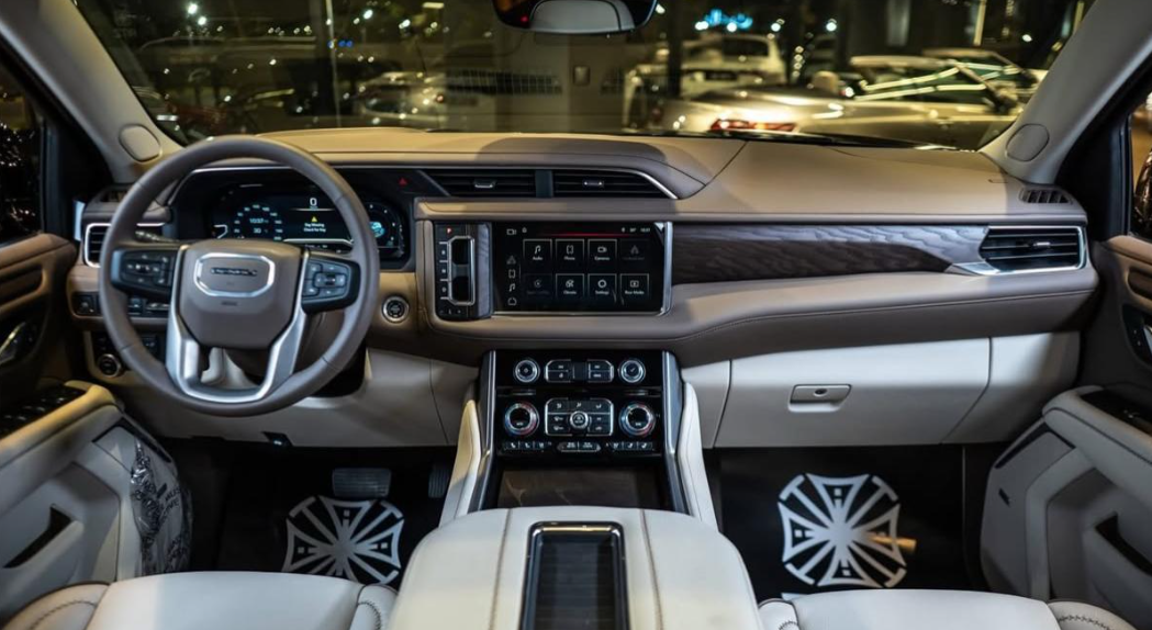 GMC 2025 (7 Places) — Extérieur